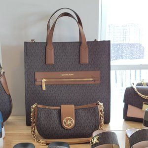 $337 *NEW* Michael Michael Kors Brown Signature Tote & Wedges